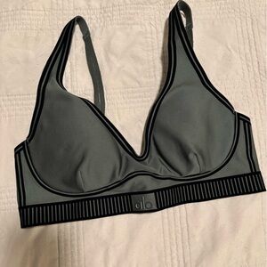 ALO Yoga green Sports Bra
